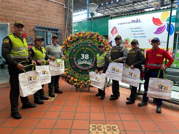 Aniversario 38  de Nuestra Plaza Minorista -José María Villa