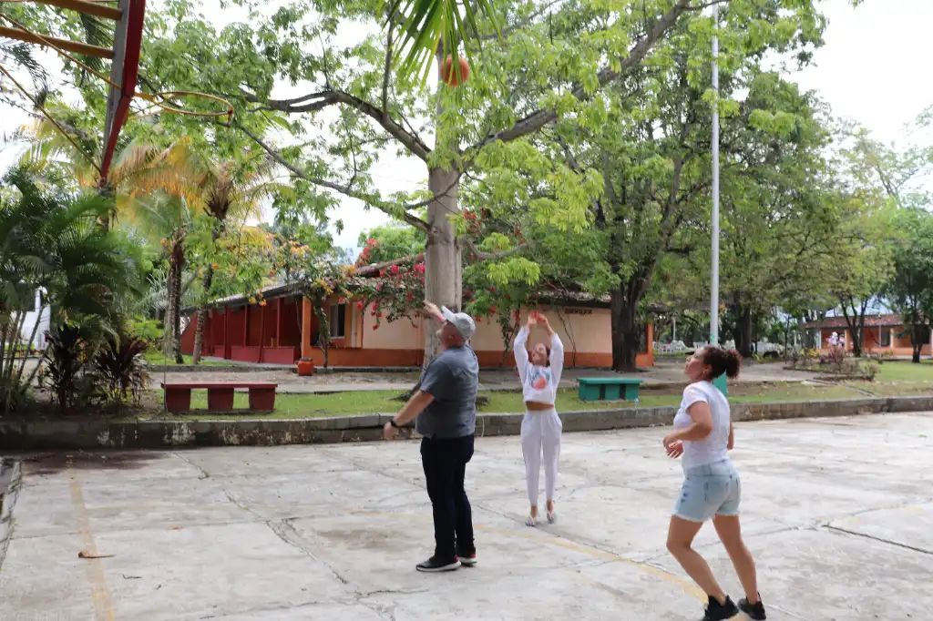 Día de Sol asociados, comerciantes y familiares 2023.