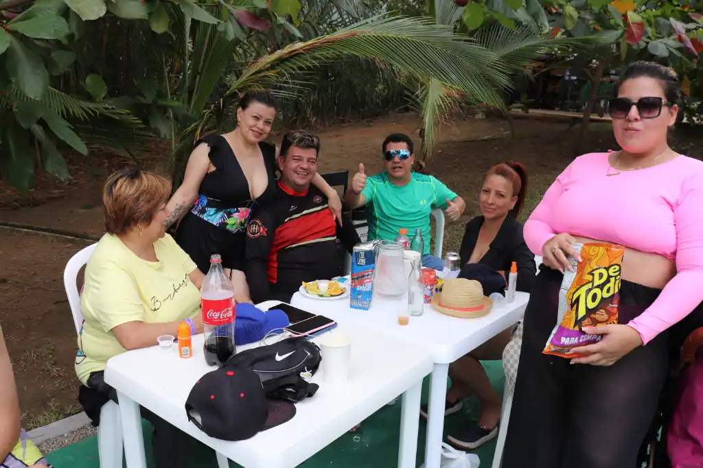 Día de Sol asociados, comerciantes y familiares 2023.