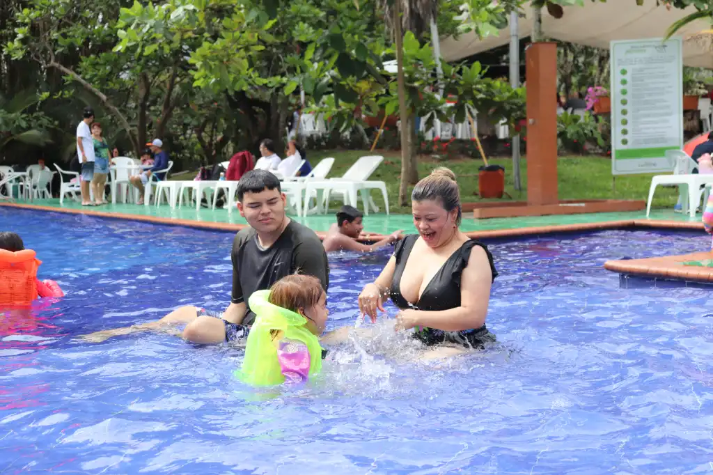 Día de Sol asociados, comerciantes y familiares 2023.