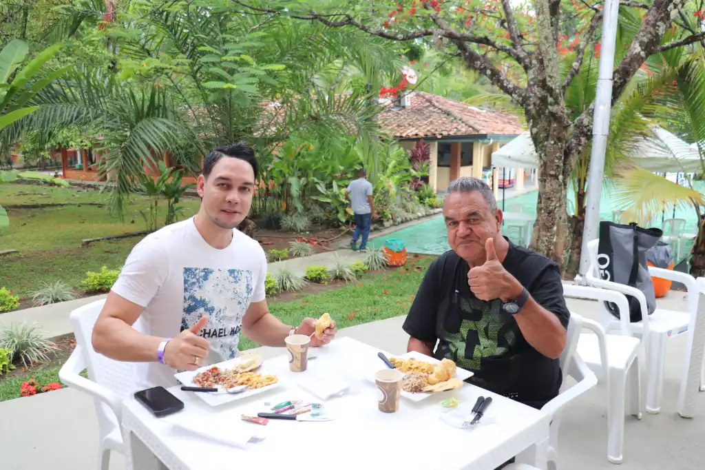 Día de Sol asociados, comerciantes y familiares 2023.