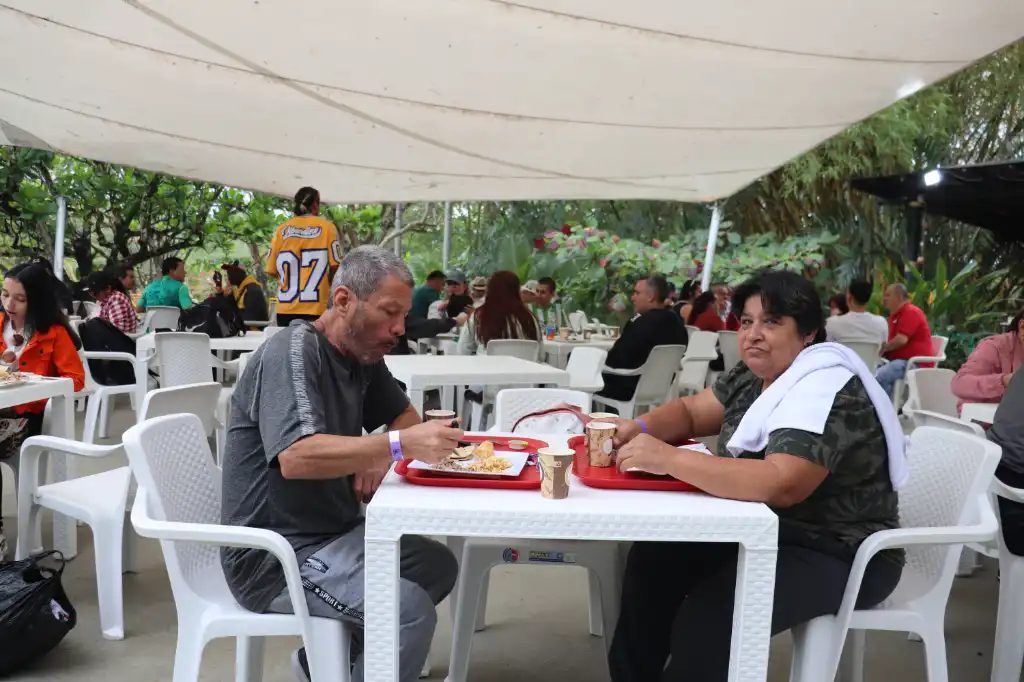 Día de Sol asociados, comerciantes y familiares 2023.