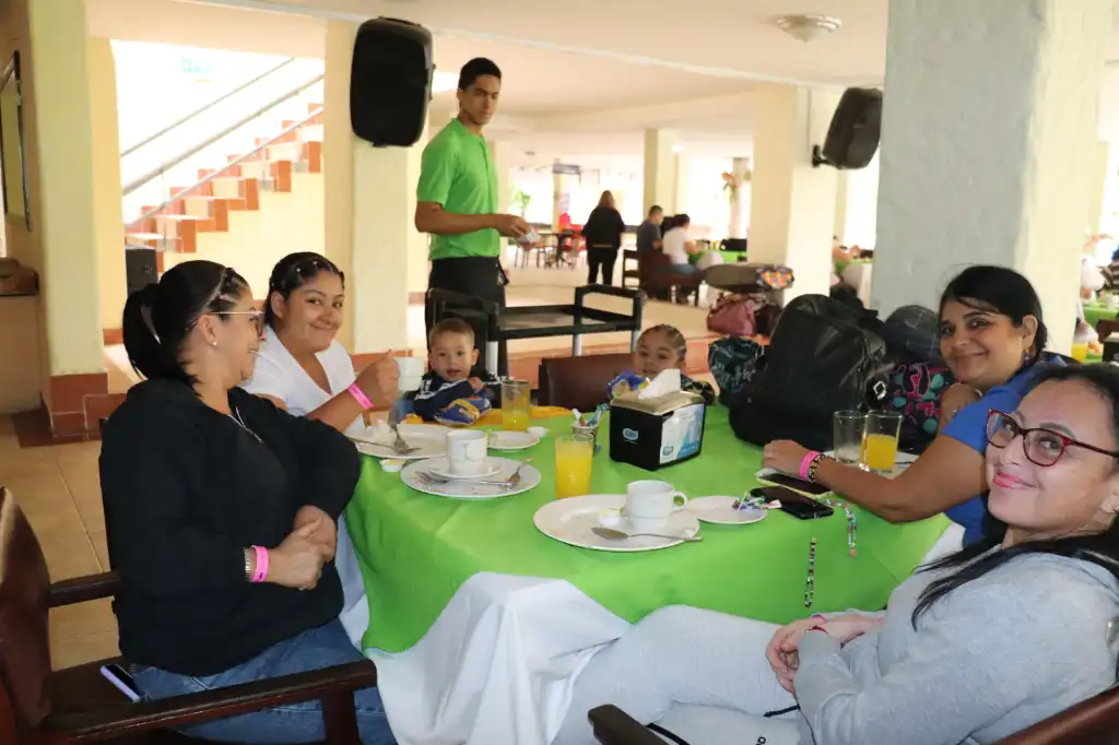 Día de Sol asociados, comerciantes y familiares 2023.