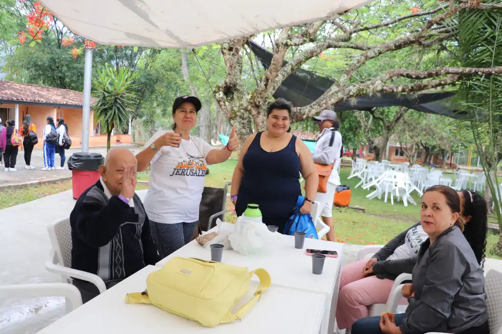 Día de Sol asociados, comerciantes y familiares 2023.