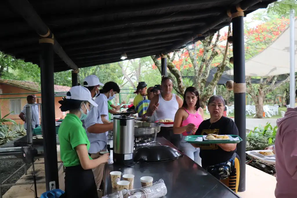 Día de Sol asociados, comerciantes y familiares 2023.