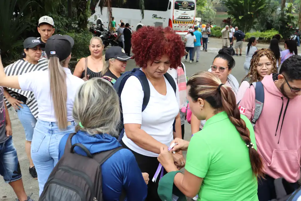Día de Sol asociados, comerciantes y familiares 2023.